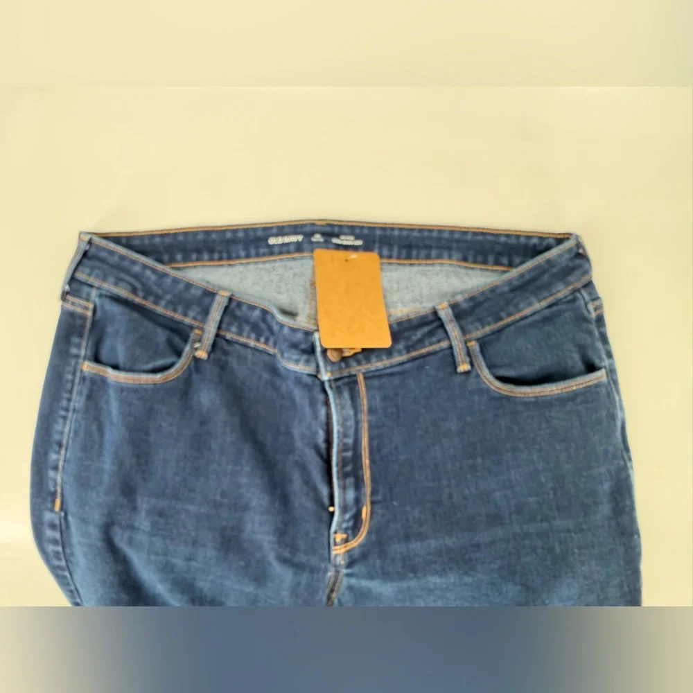 Old Navy Women's Mid Rise Wow Boot Cut Dark Blue Denim Jeans - Picture 3 of 5